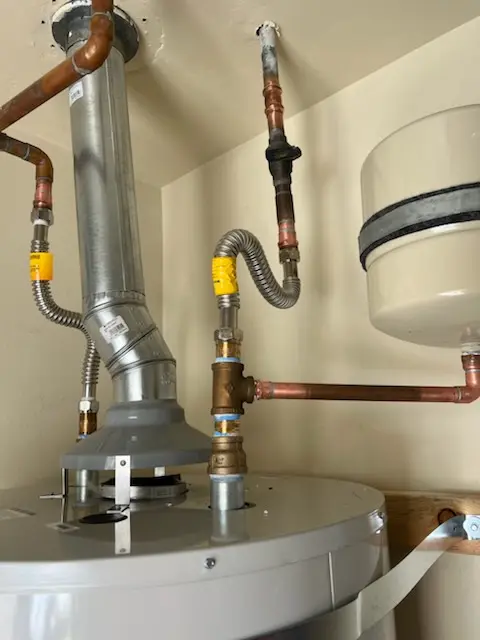 Water heater installation and plumbing repair in Wadsworth